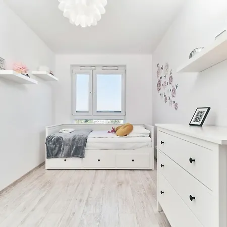 Exclusive Apartments Teczowa With Underground Parking By Noclegi Renters Wrocław Eksteriør bilde