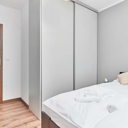 Exclusive Apartments Teczowa With Underground Parking By Noclegi Renters Wrocław Eksteriør bilde