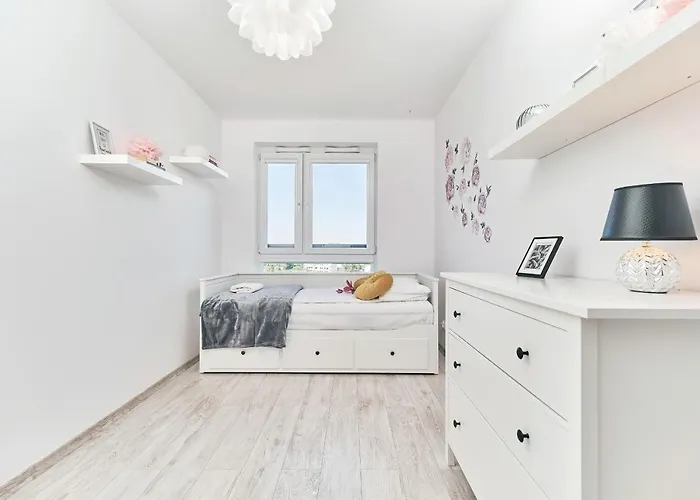 Exclusive Apartments Teczowa With Underground Parking By Noclegi Renters