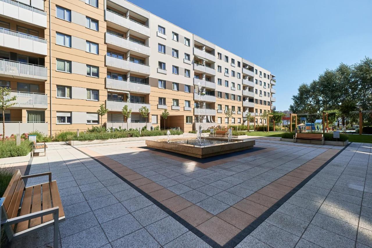 Exclusive Teczowa With Underground Parking By Renters Apartment