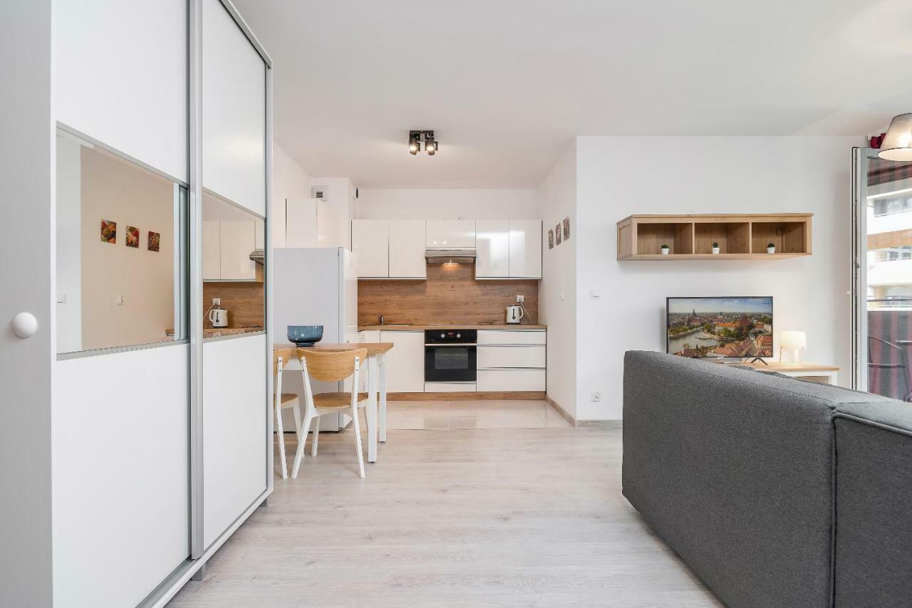 Exclusive Teczowa With Underground Parking By Renters Breslavia
