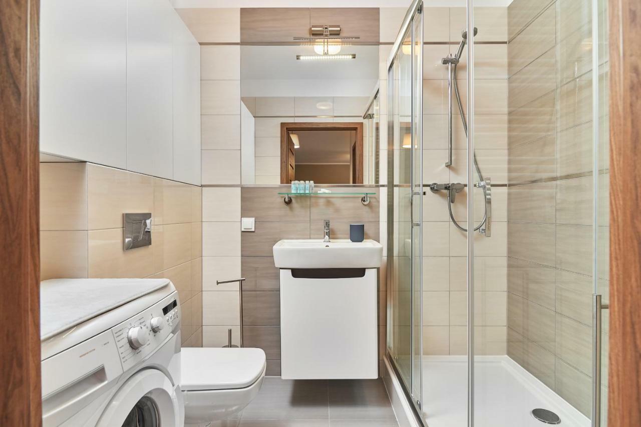 Exclusive Teczowa With Underground Parking By Renters *